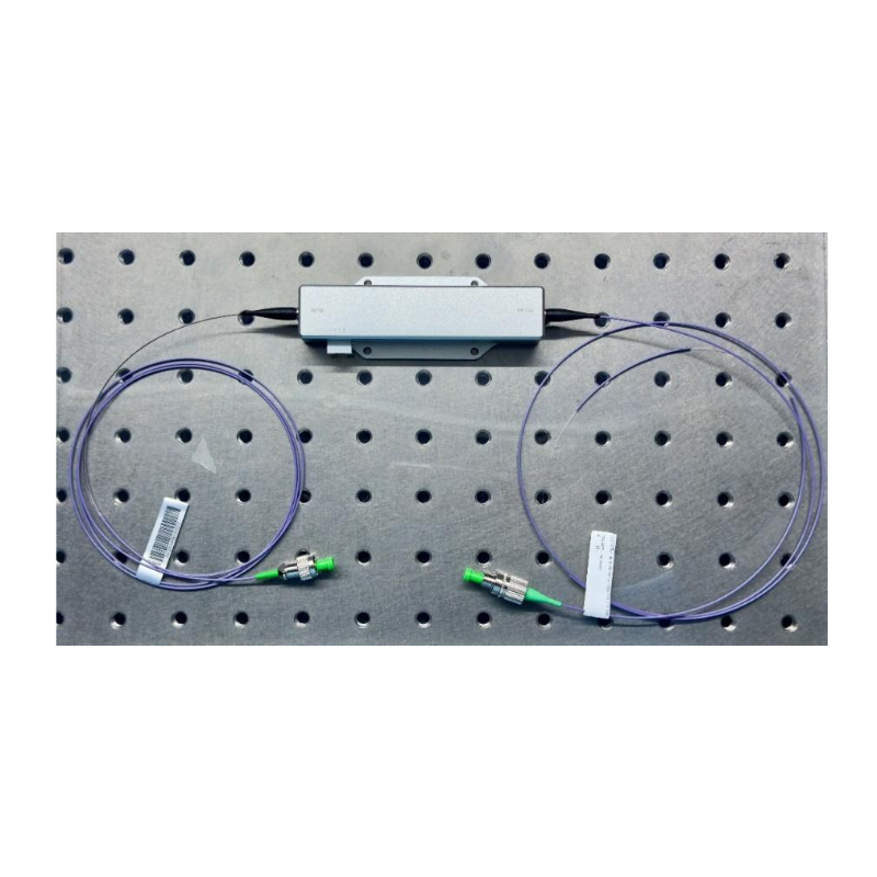 350～5200nm PPLN波导变频器